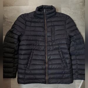 Soia & Kyo Men's Black Long Sleeves Puffer Jacket. Down & Feathers. Size M.